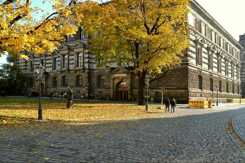 Albertinum Dresden Visitor Guide: Modern Art and Sculpture