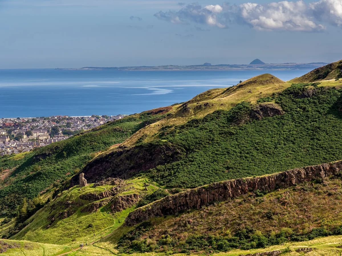 Arthurs Seat Tickets, Prices & Opening Hours 2026: Visitor Guide