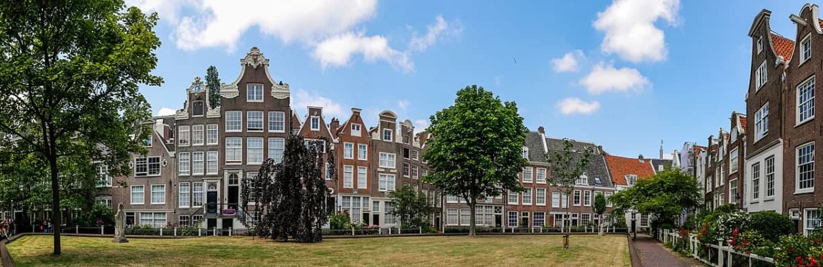 Begijnhof Amsterdam Tickets, Prices & Opening Hours 2026: Visitor Guide