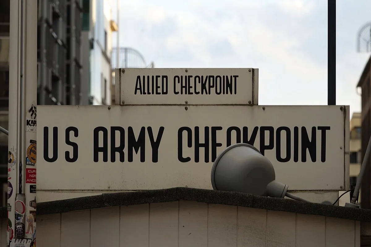 Checkpoint Charlie Tickets, Prices & Opening Hours 2026: Visitor Guide