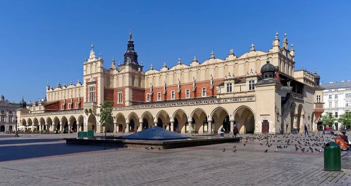 Cloth Hall Krakow Tickets, Prices & Opening Hours 2026: Visitor Guide