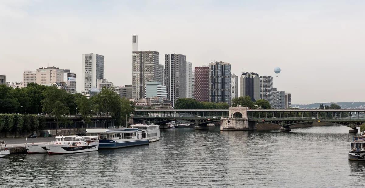 2 Days in Paris Itinerary: A First-Timer's Guide for 2026
