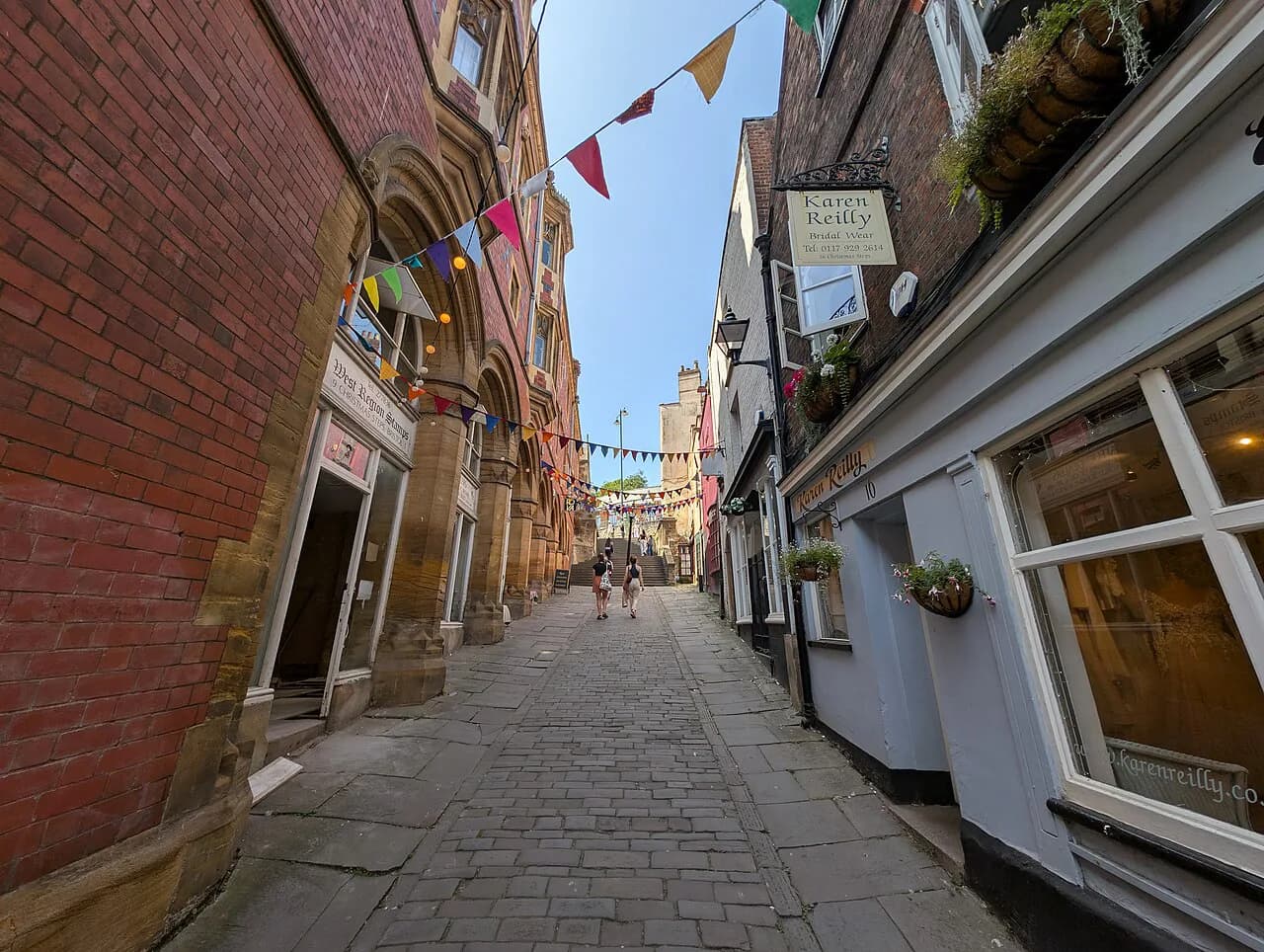 15 Hidden Gems in Bristol: Secret Spots, Day Trips and Logistics