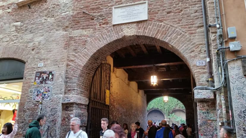 Juliet's House Tickets, Prices & Opening Hours 2026: Visitor Guide