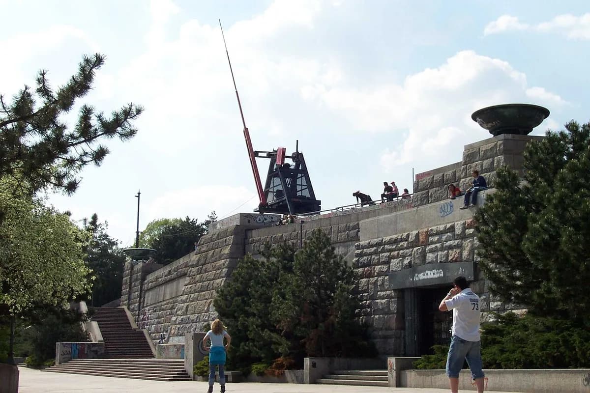 Letna Park Tickets, Prices & Opening Hours 2026: Visitor Guide