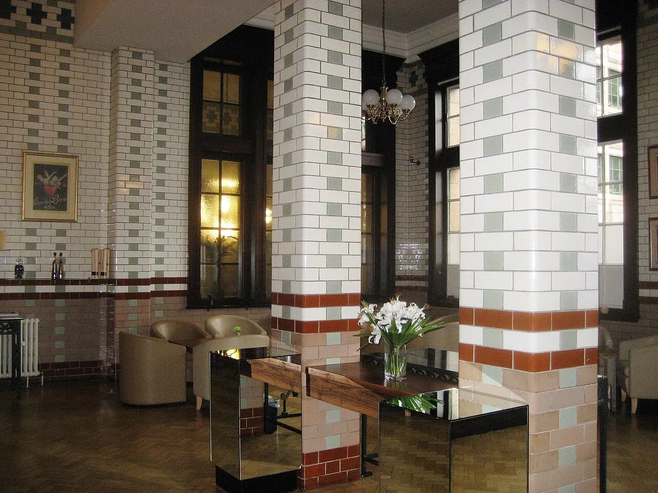 Hidden Gem Bars in Manchester: A 2026 Guide to the City's Secret Drinking Dens
