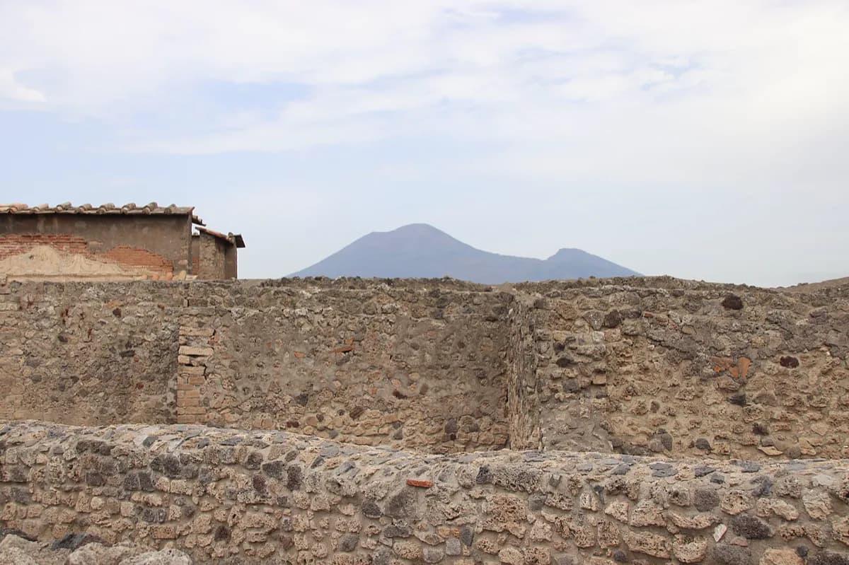 Pompeii Visitor Guide 2026: Worth It, Tickets & How Long