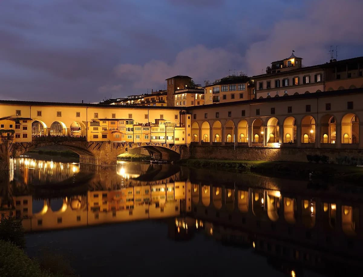 Ponte Vecchio Tickets, Prices & Opening Hours 2026: Visitor Guide