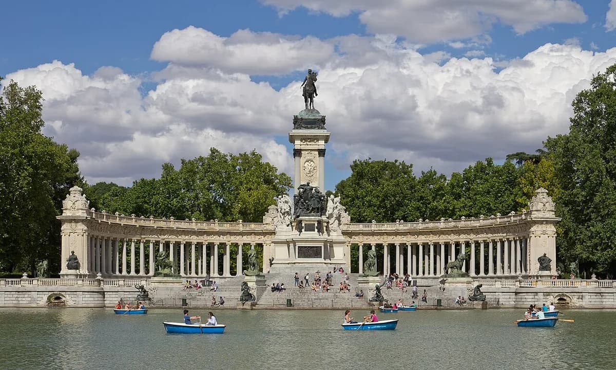 Retiro Park Tickets, Prices & Opening Hours 2026: Visitor Guide