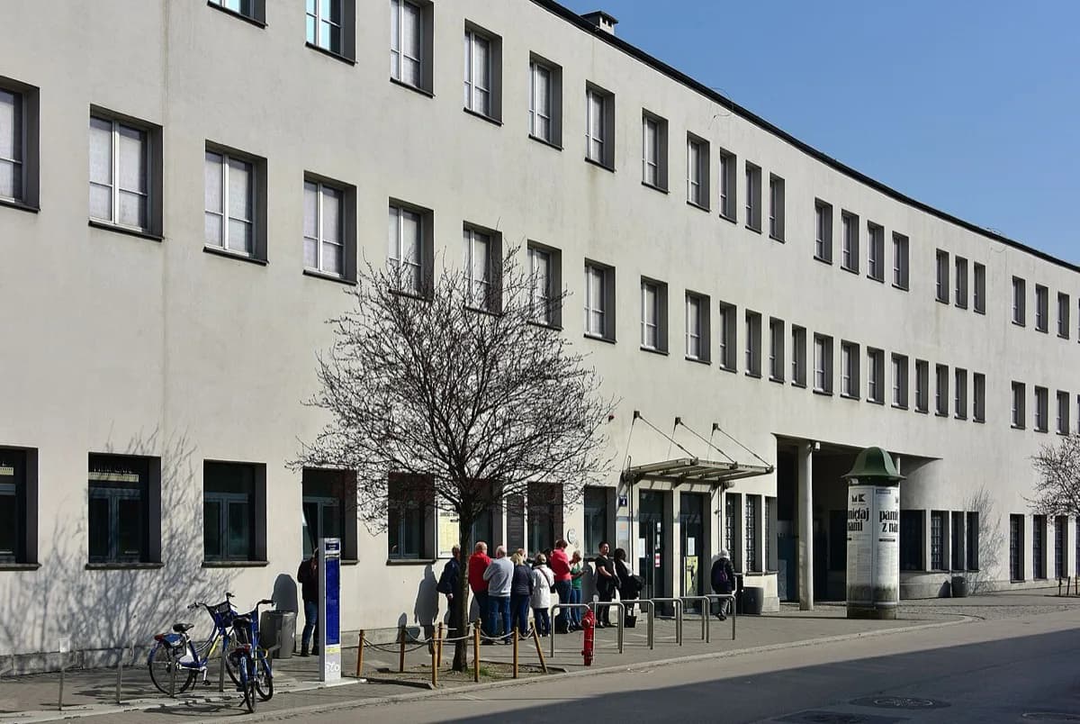 Schindlers Factory Tickets, Prices & Opening Hours 2026: Visitor Guide