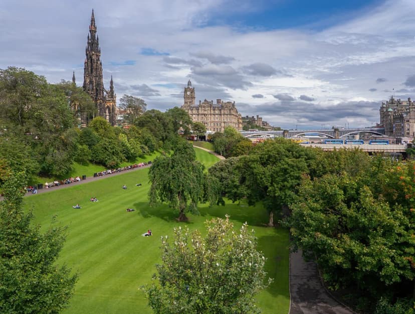 Scott Monument Tickets, Prices & Opening Hours 2026: Visitor Guide
