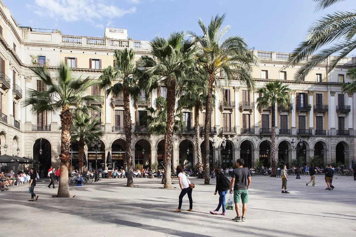 One Day in Barcelona Itinerary: A 2026 Guide