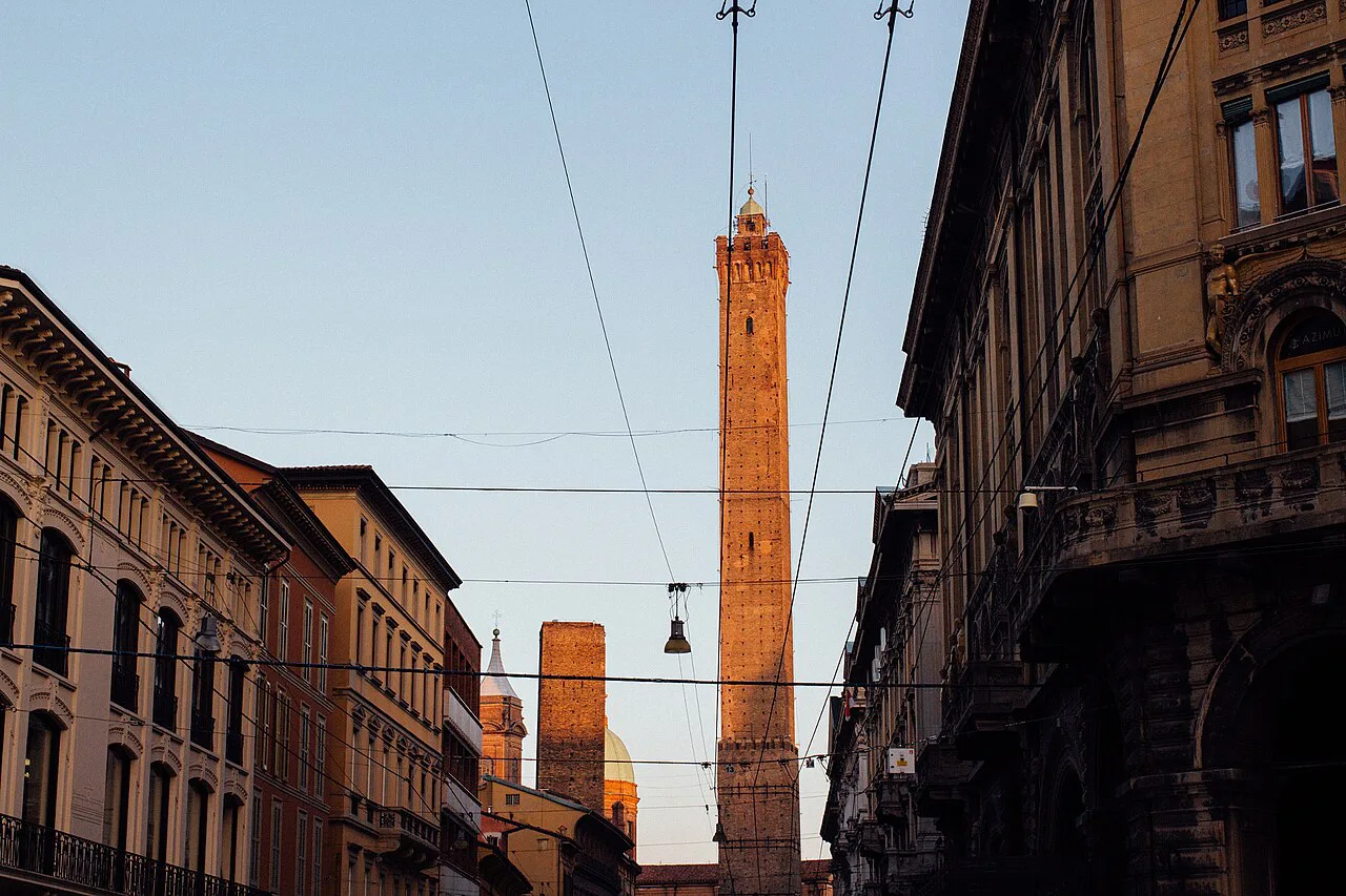 2 Days in Bologna Itinerary: Food, Sights and Practical Tips