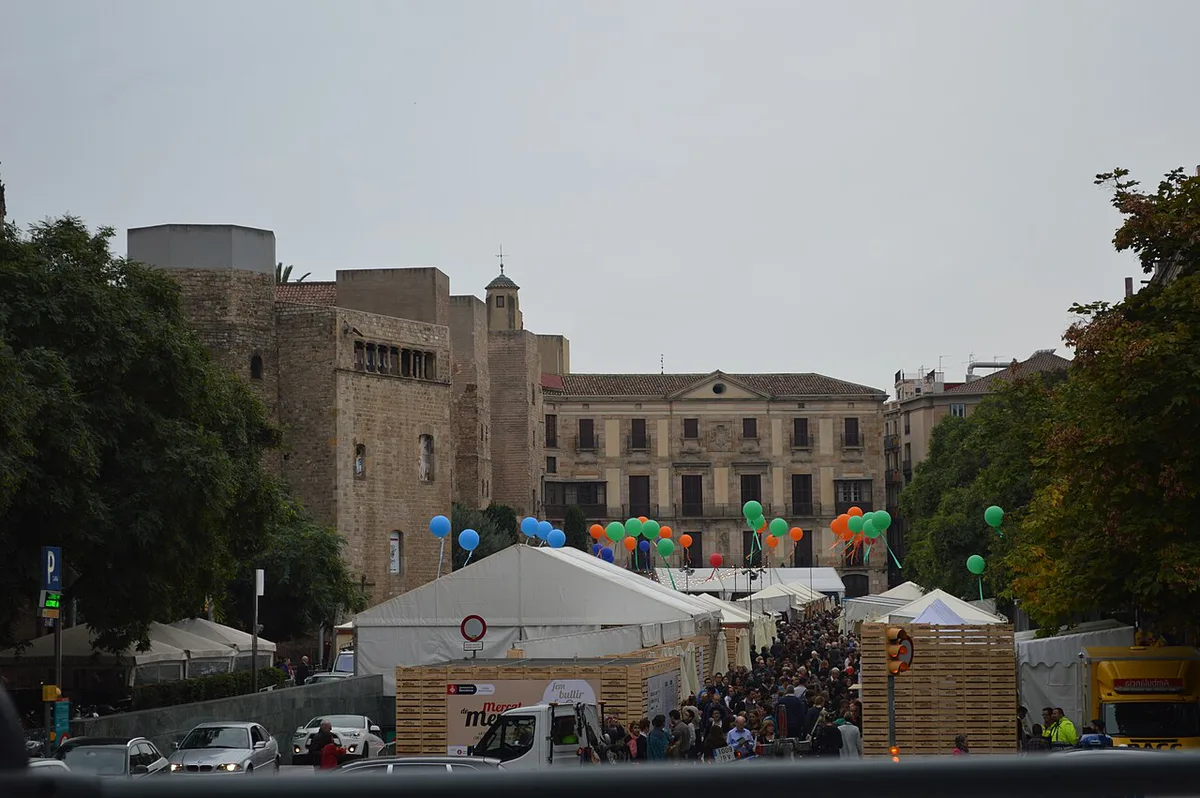 Best Time To Visit Barcelona, Spain — 1