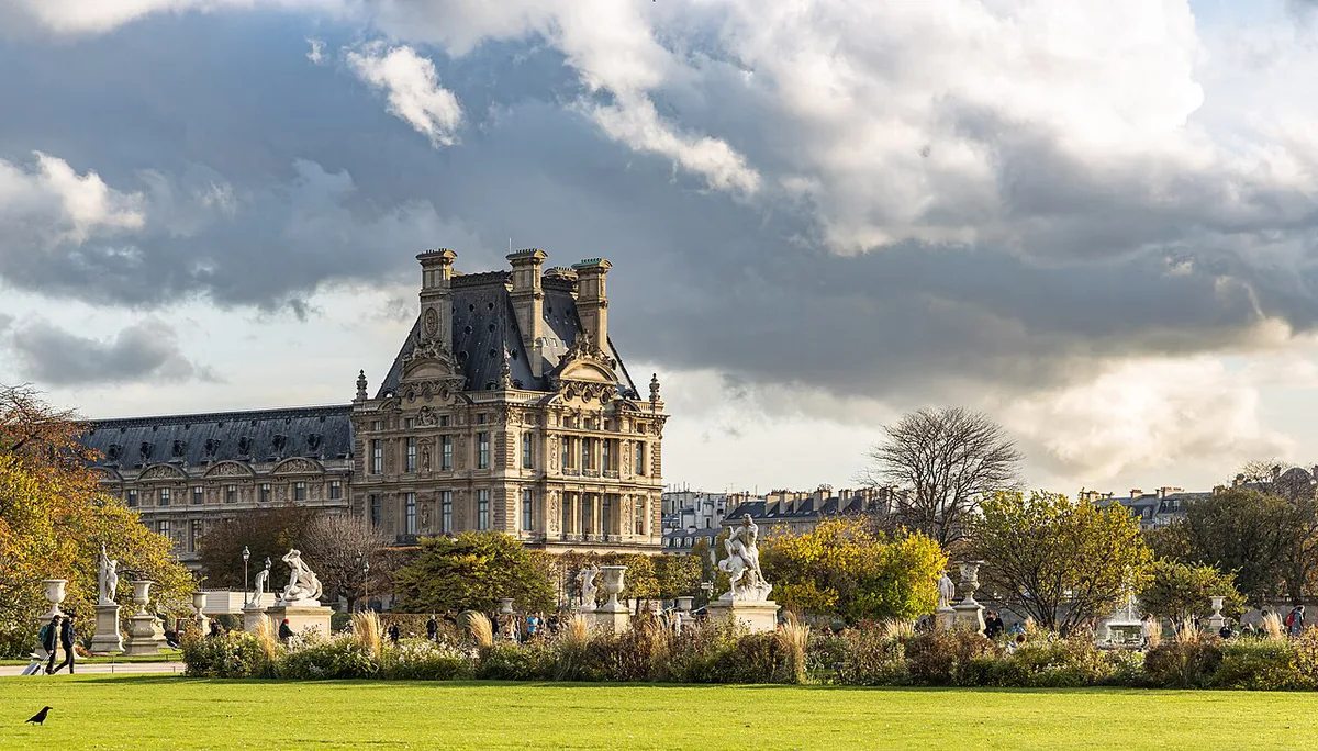 Best Time To Visit Paris, France — 1
