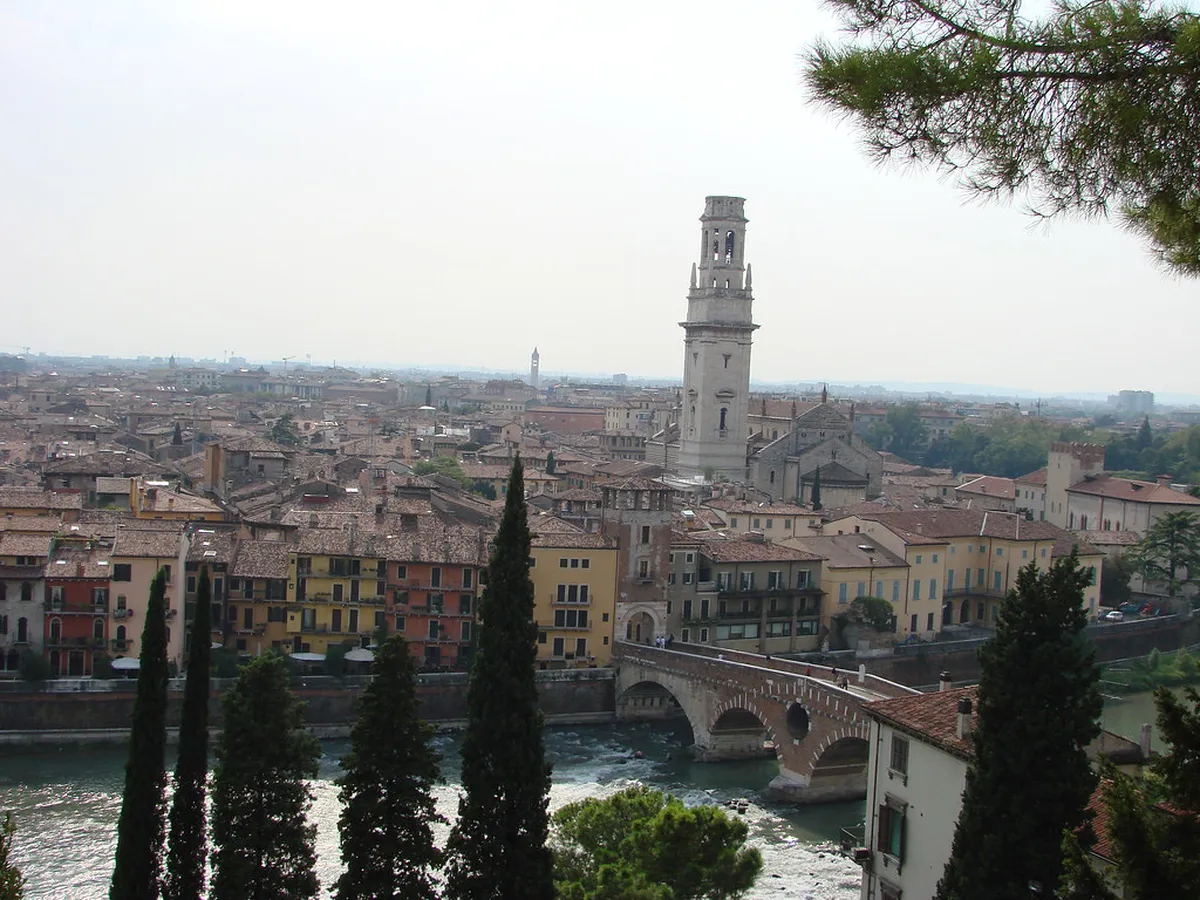Planning Your Verona Viewpoint Route — a scene in Verona