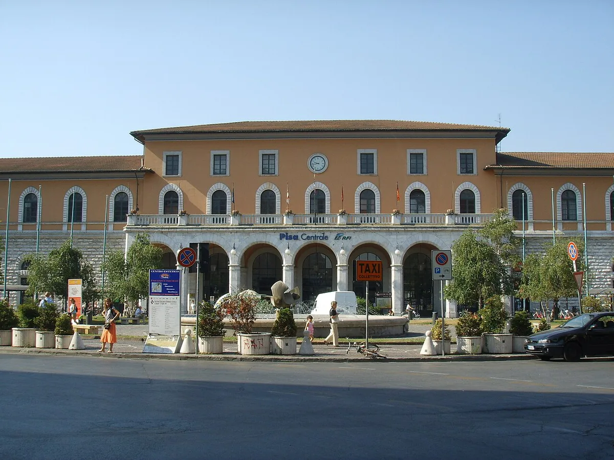 Day-trip landscape near Pisa, Italy — 2