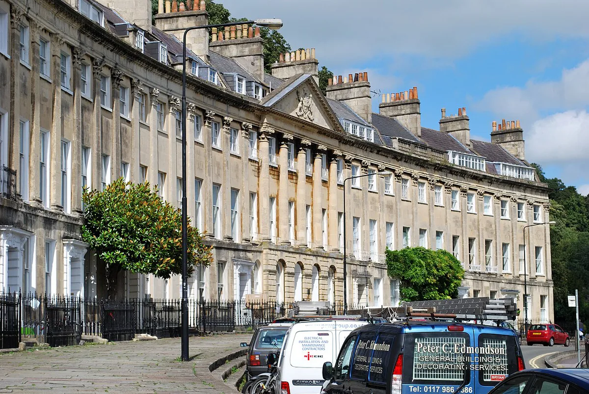 Pulteney Weir on the River Avon in Bath, United Kingdom — 1