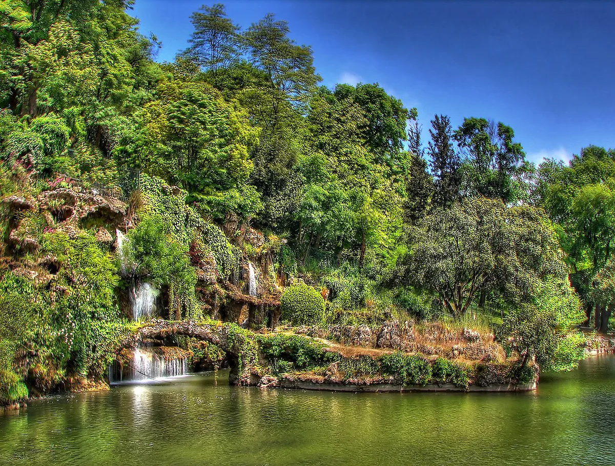 Emirgan 04325 — 2