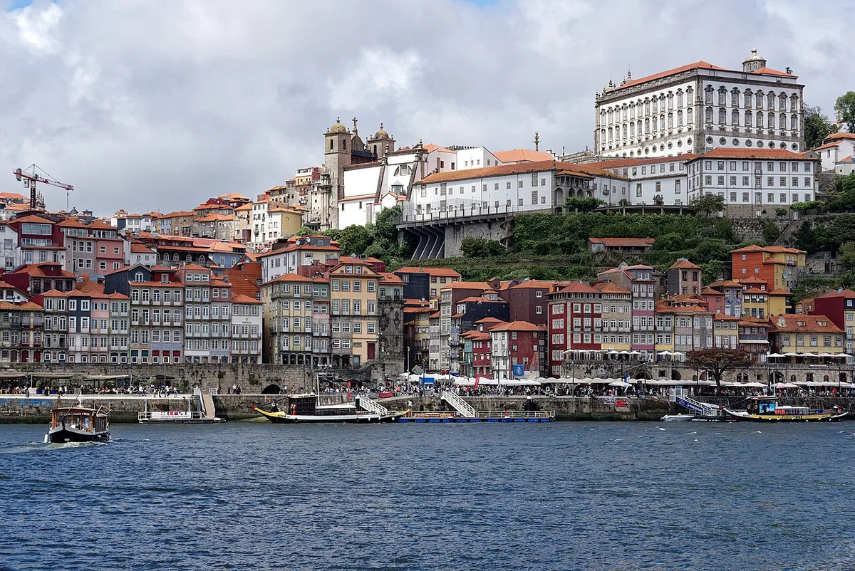 Lesser-known streets and landmarks in Porto, Portugal — 1