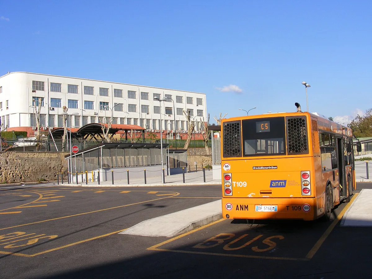 ANM BredaMenarinibus Vivacity (T109) - Napoli Bagnoli station — 1