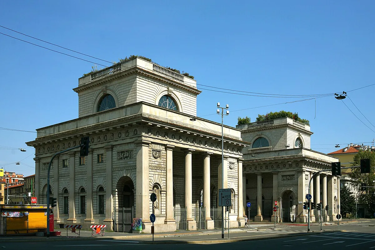 I caselli di Porta Venezia a Milano — 1