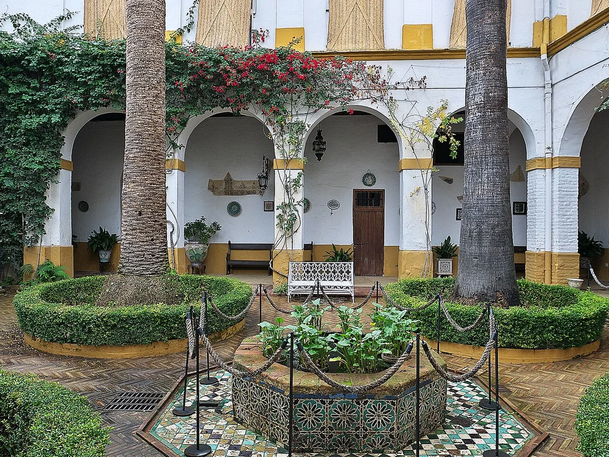 Palacio de las Dueñas