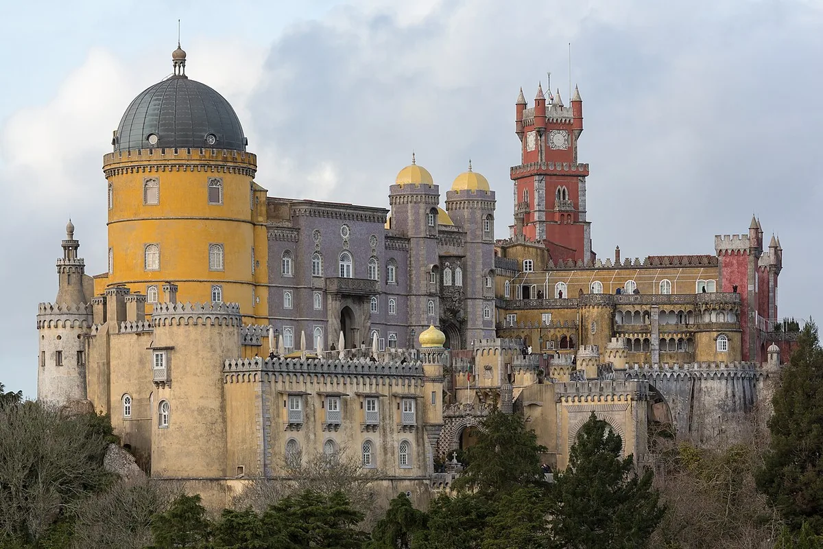 Day Trips From Lisbon Travel Guide
