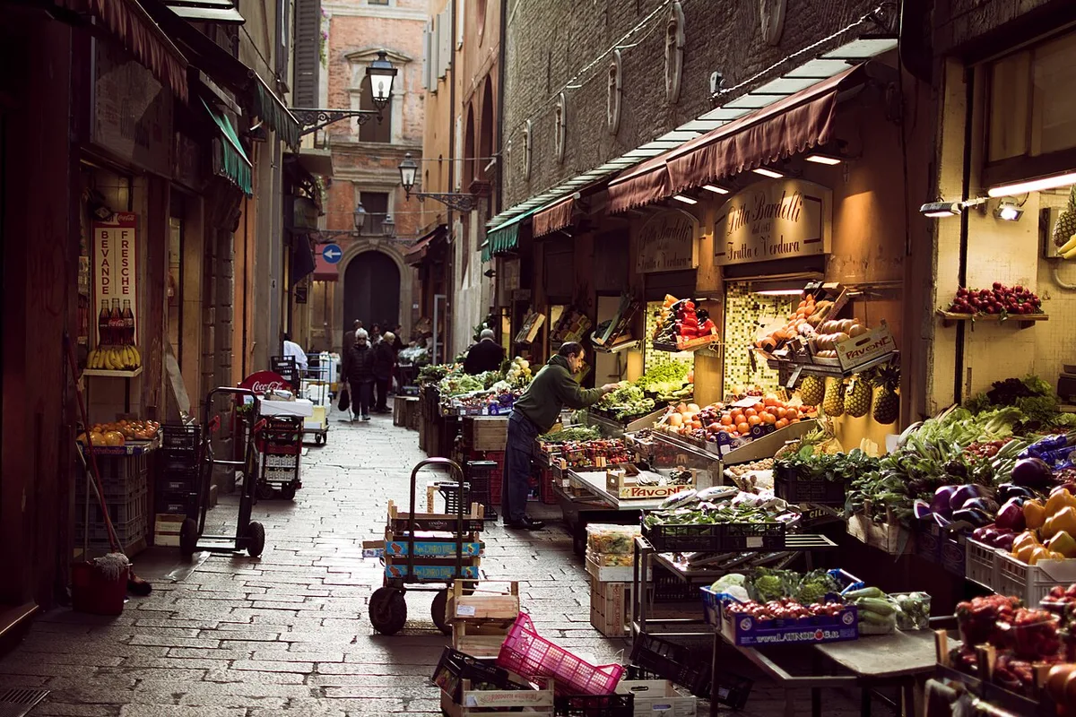 Quadrilatero market quarter