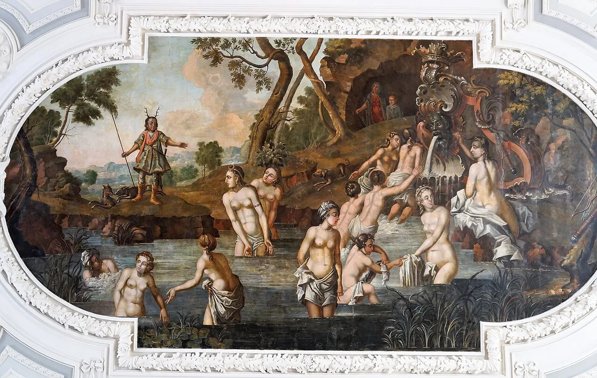 Kadriorg Palace le plafond du grand hall — 1