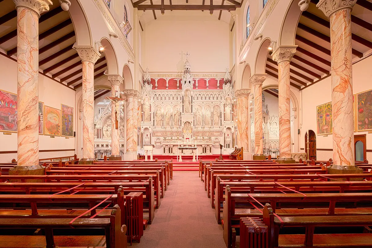 Interior of St Mary's Church, known as the Hidden Gem, in Manchester, United Kingdom — 1