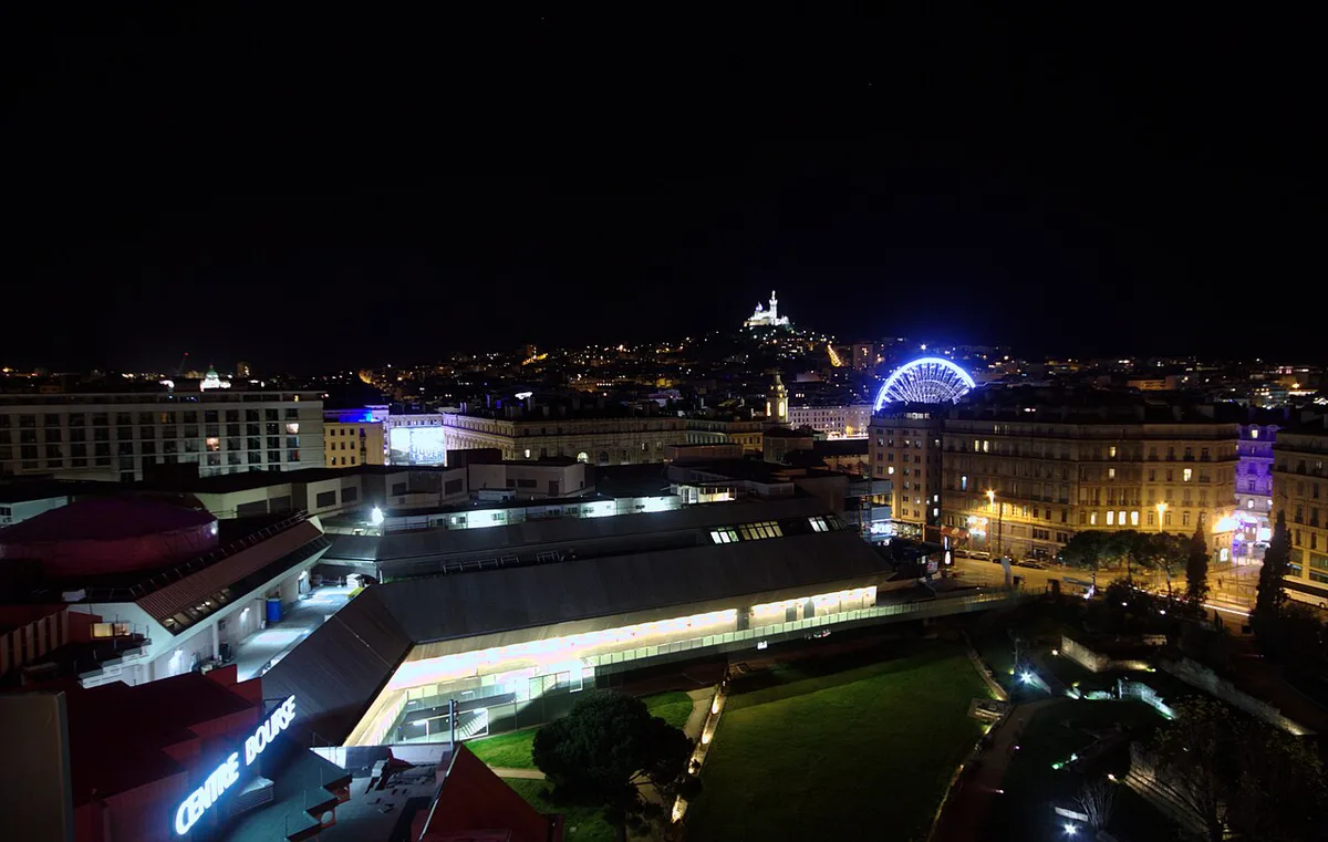 Illuminated streets and landmarks in Marseille at night, France — 2