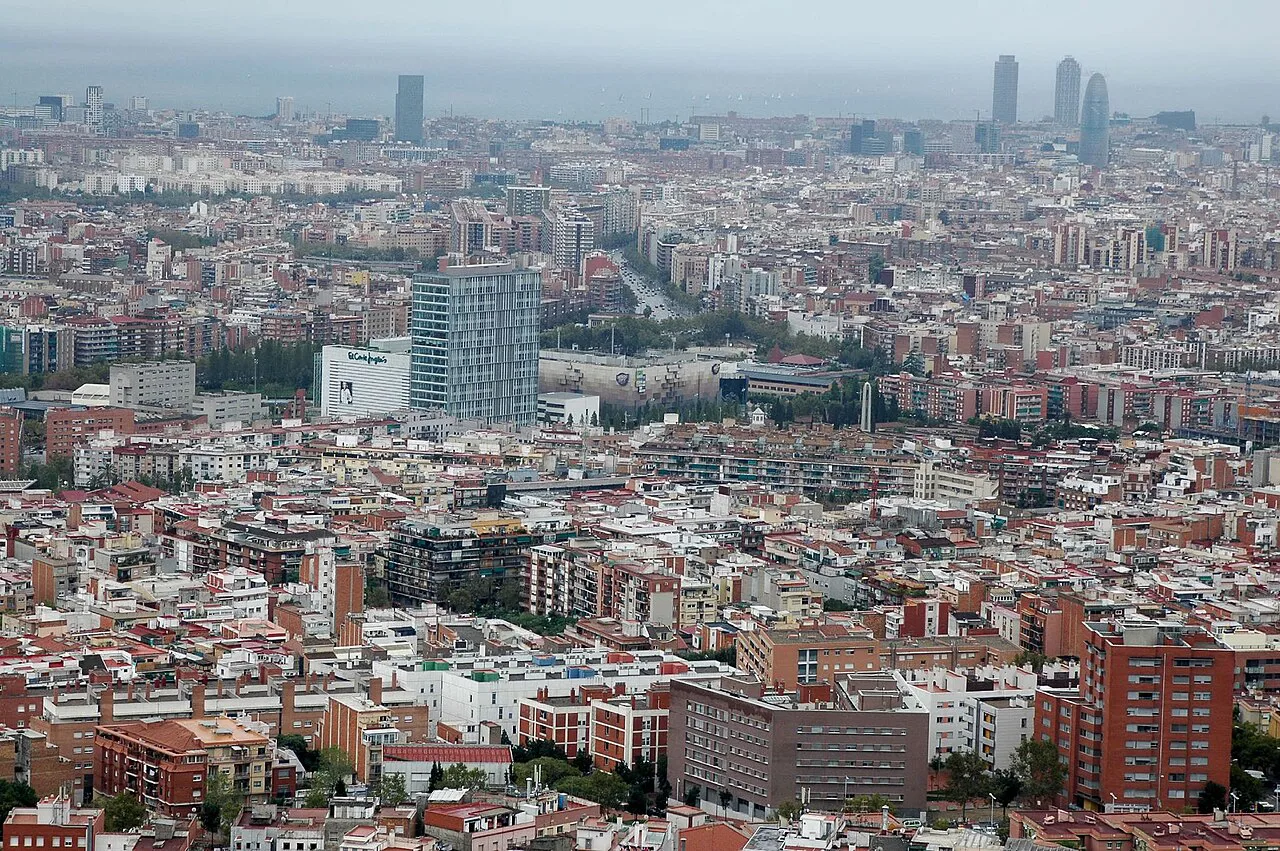 Where to Stay in Barcelona: 7 Best Neighborhoods & Area Guide (2026)