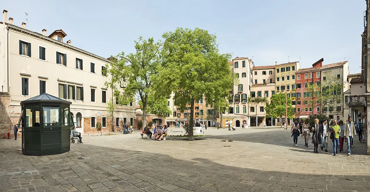 Where to Stay in Venice: 9 Best Neighborhoods for 2026